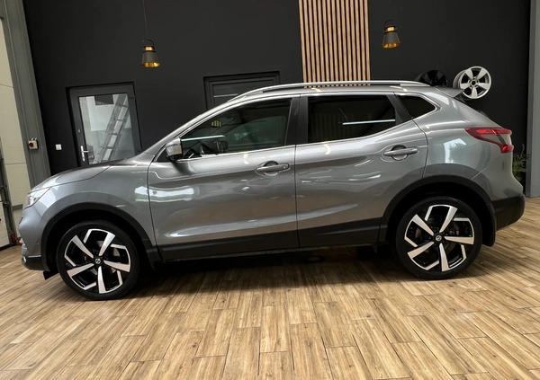 Nissan Qashqai cena 73900 przebieg: 106000, rok produkcji 2018 z Woźniki małe 742